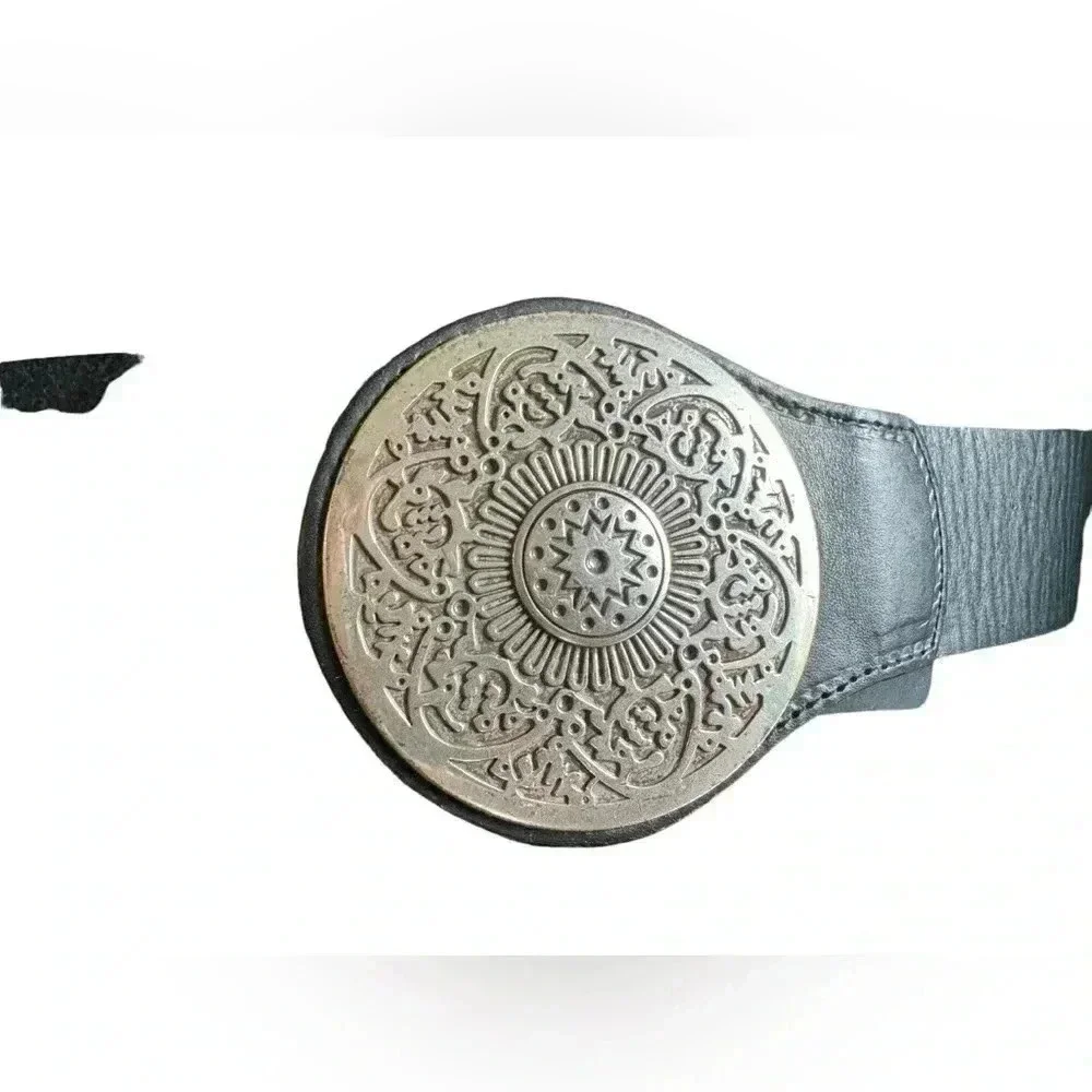 Chico’s black leather belt large round silver ornate coin style buckle